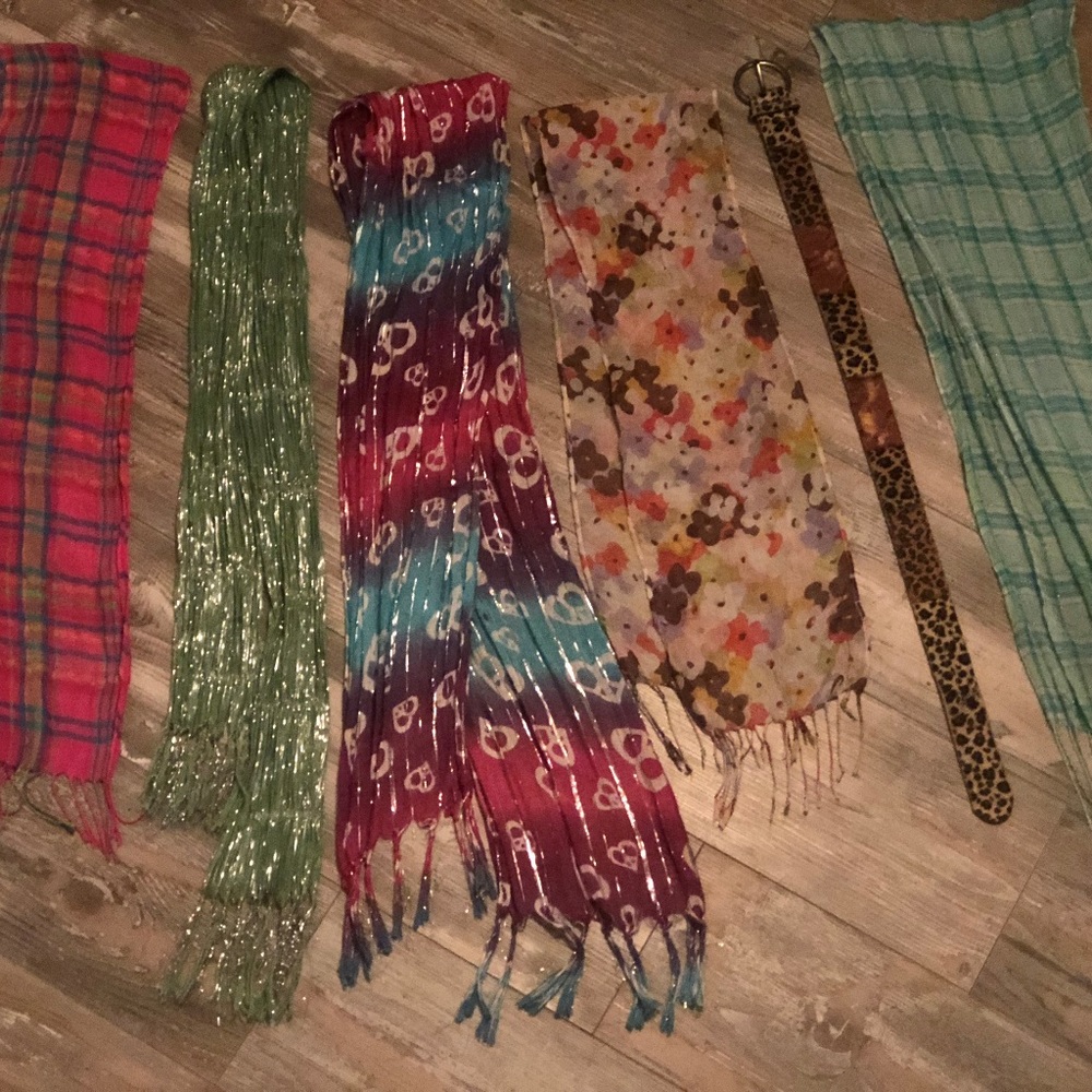 Lot of Girls Scarves and Belt